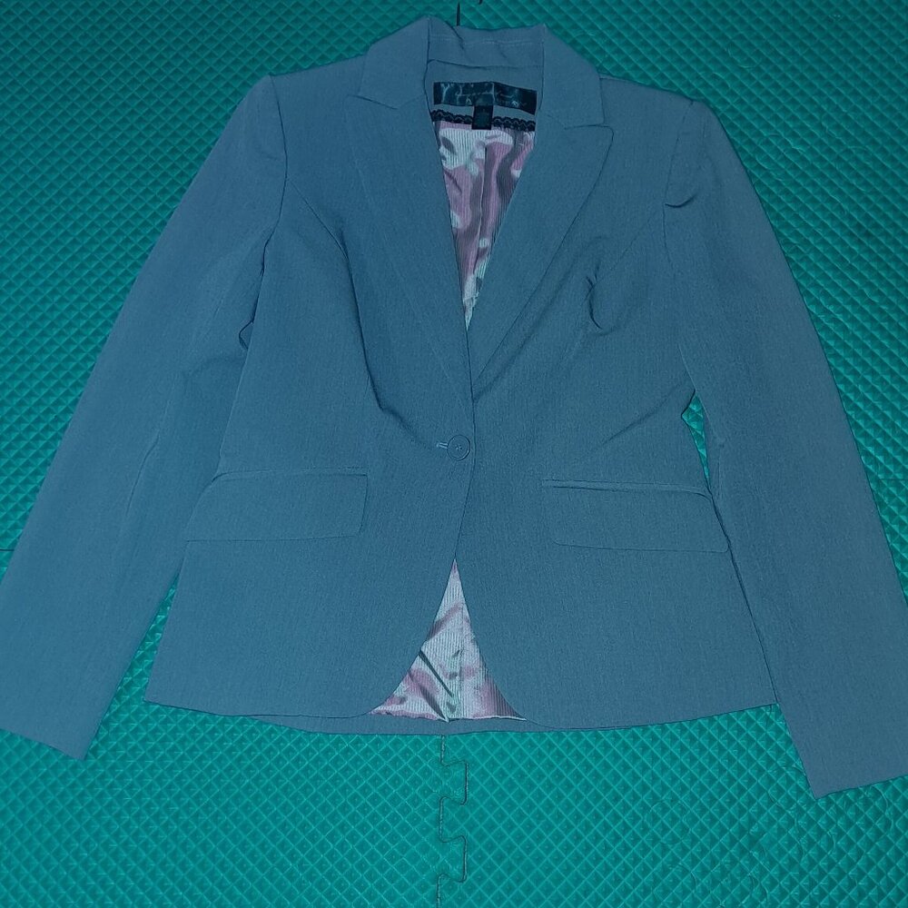 Apostrophe 2 Piece Suit: One Button Stretch Jacket, Skirt NEW